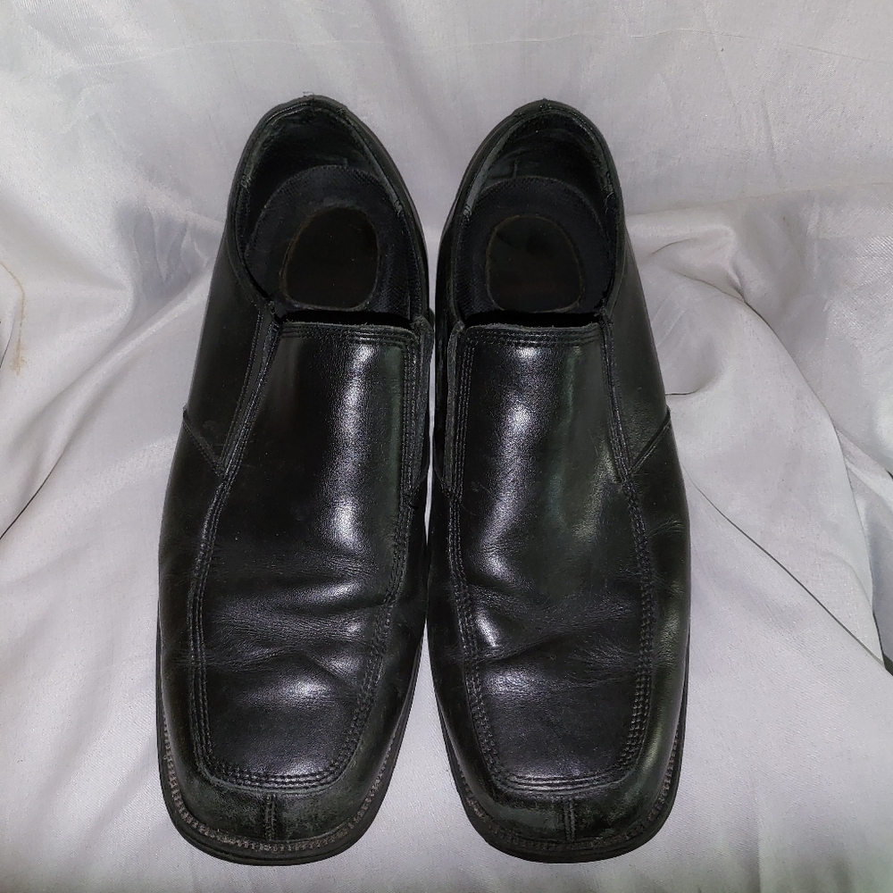 Nun bush slip on dress shoes